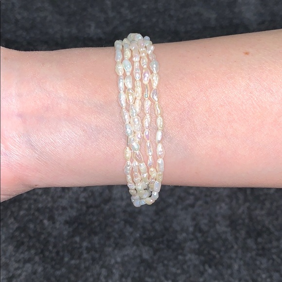 Multi-strand fresh water pearl bracelet - Picture 2 of 4